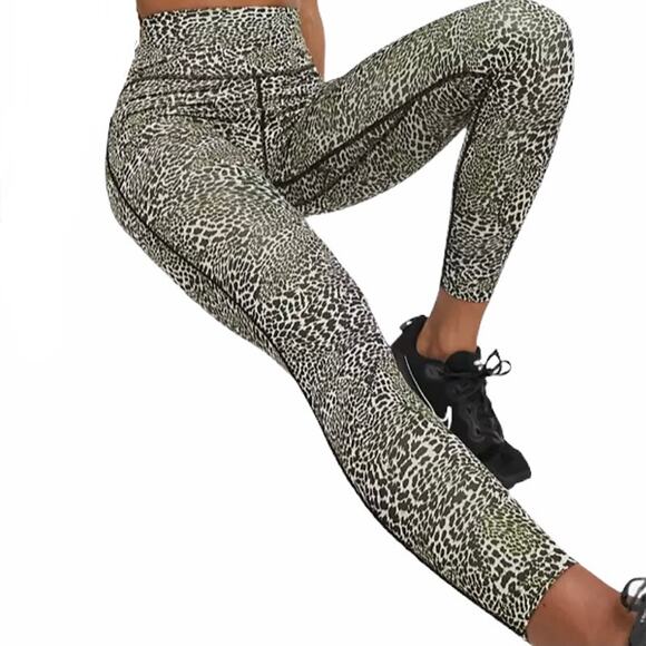 NIKE Leopard Tights Animal Print Leggings NEW with tags size XS - Picture 2 of 9